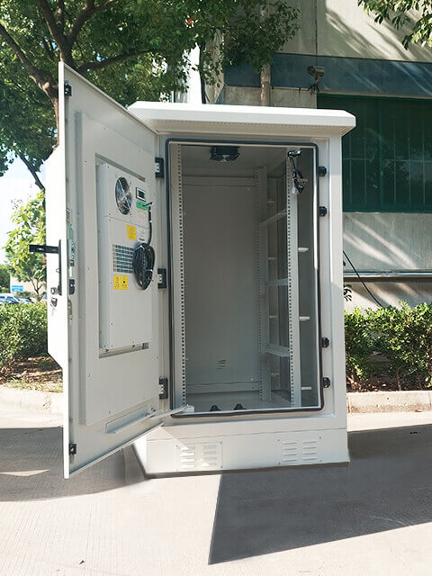 Benefits-of-Outdoor-Telecom-Cabinets (1)