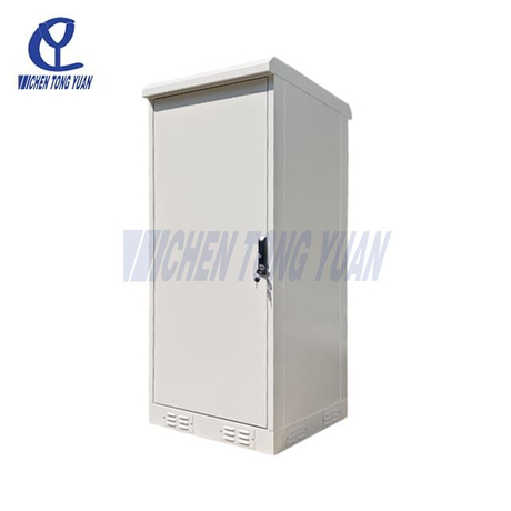 IP55 NEMA4 32U Industrial Outdoor Equipment Cabinet 