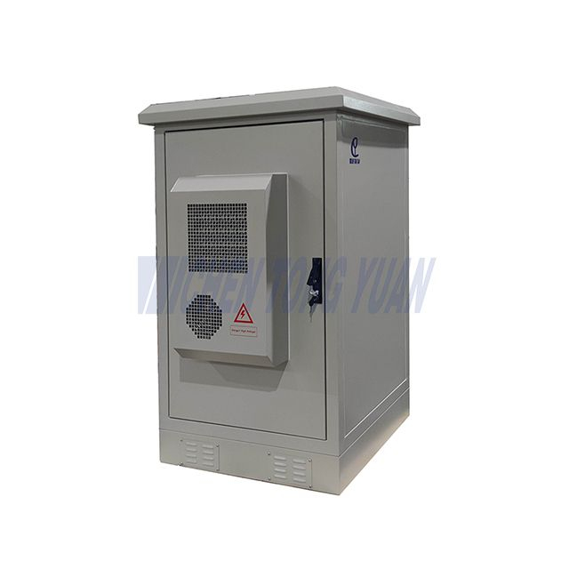 26U Outdoor Telecom Cabinet with 500W Air Conditioner