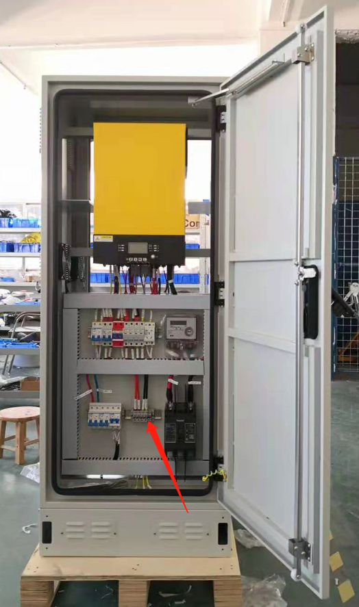 outdoor-telecom-battery-cabinets-iraq-extreme-climate (1).png