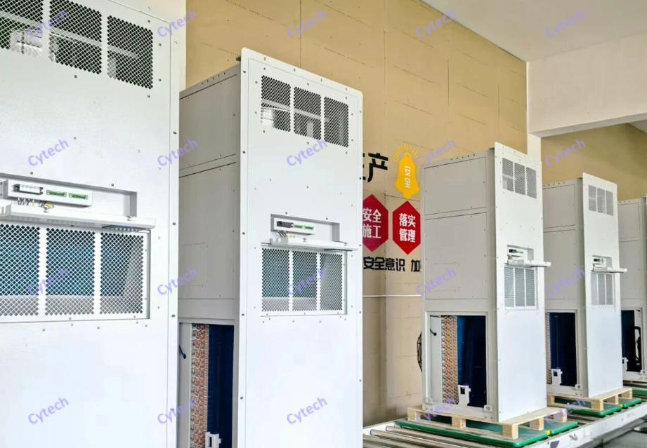 2.20kW energy storage air conditioner with multiple ventilation and cooling grilles
