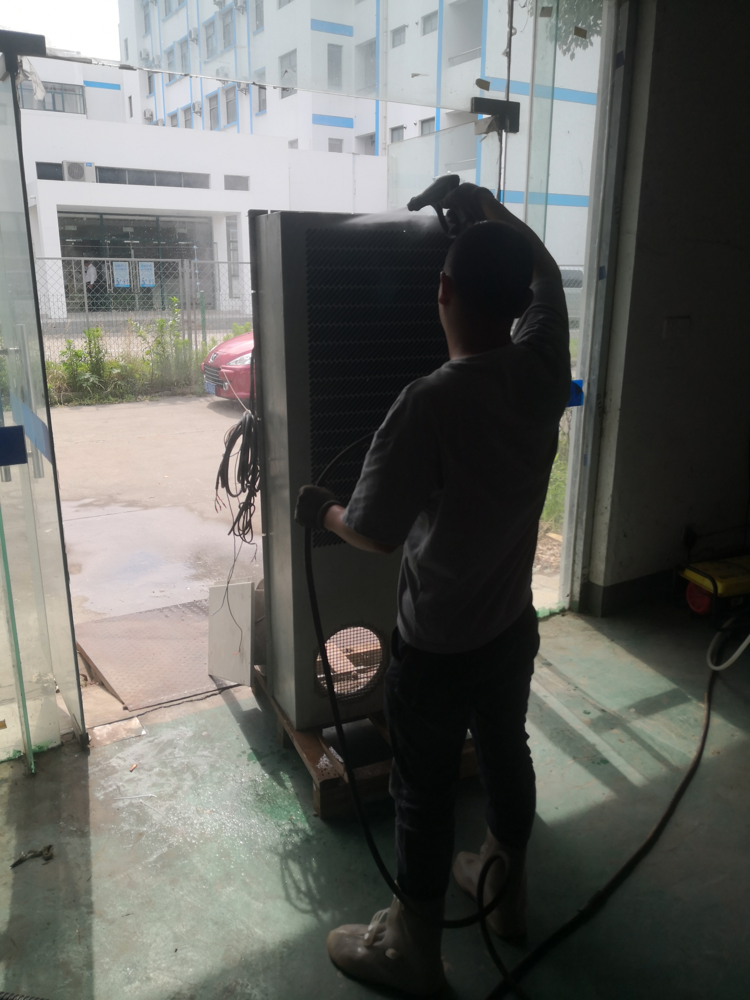 enclosure air conditioner maintenance.jpg